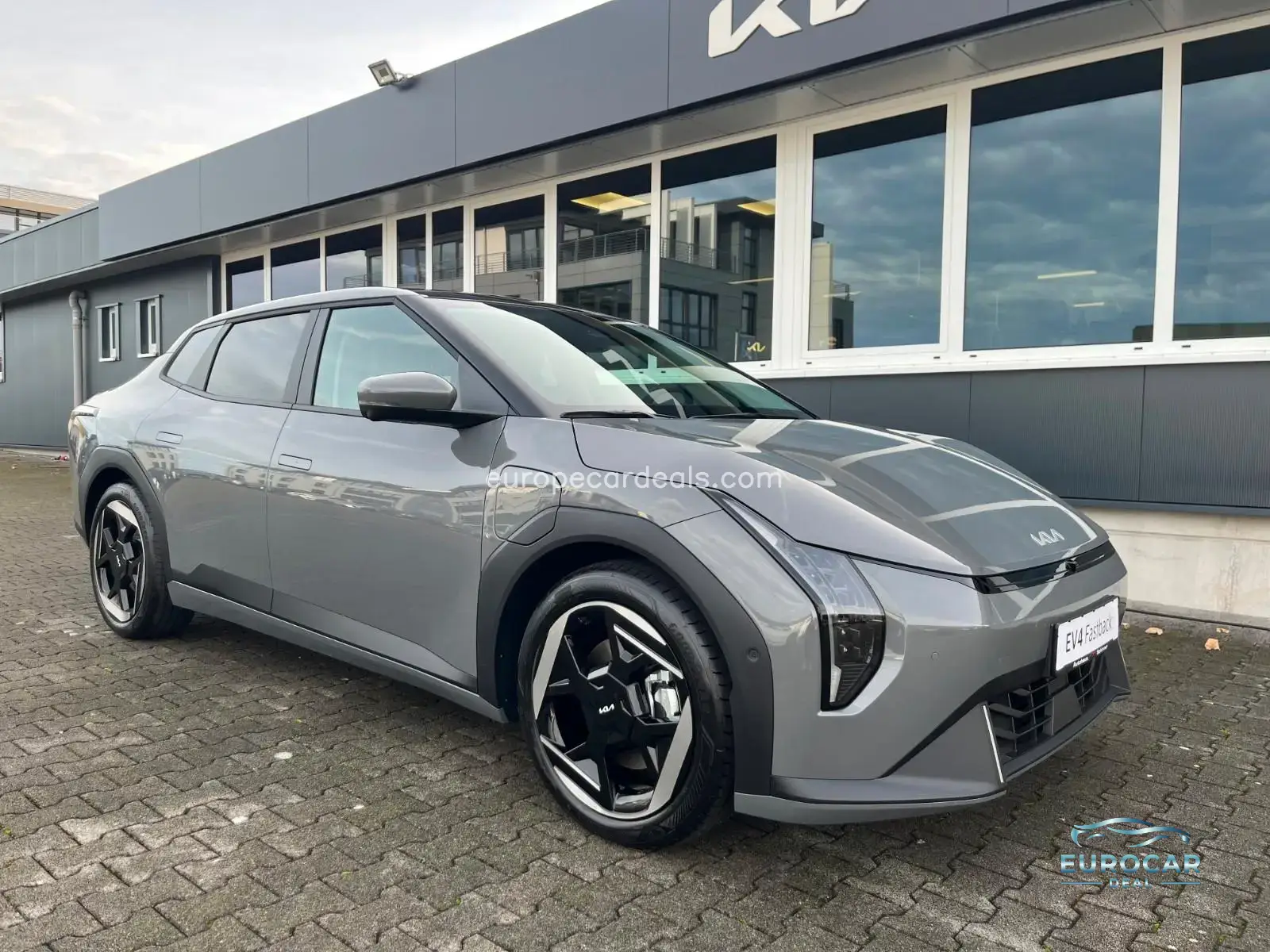 Kia EV4