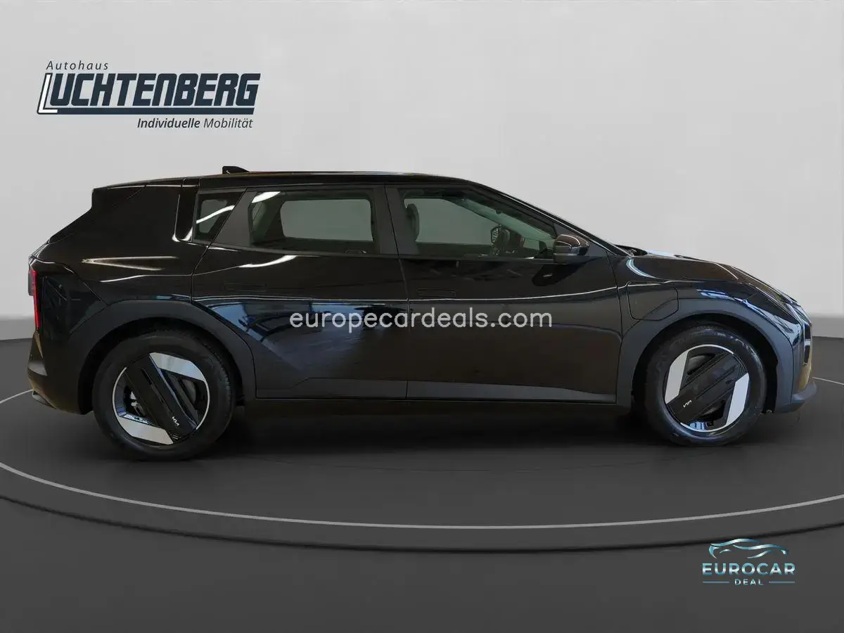 Kia EV4