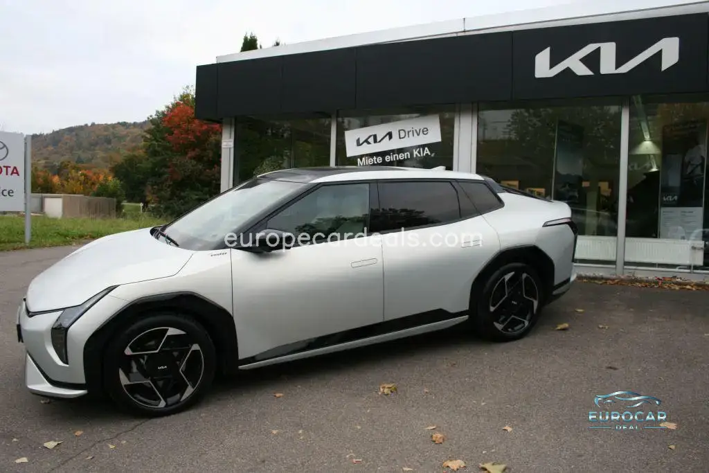 Kia EV4
