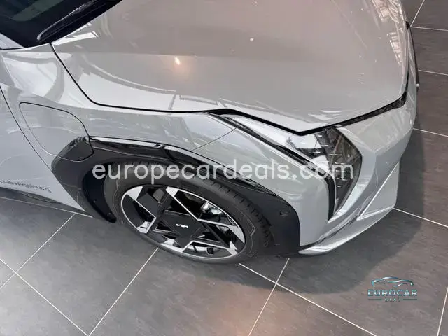 Kia EV4
