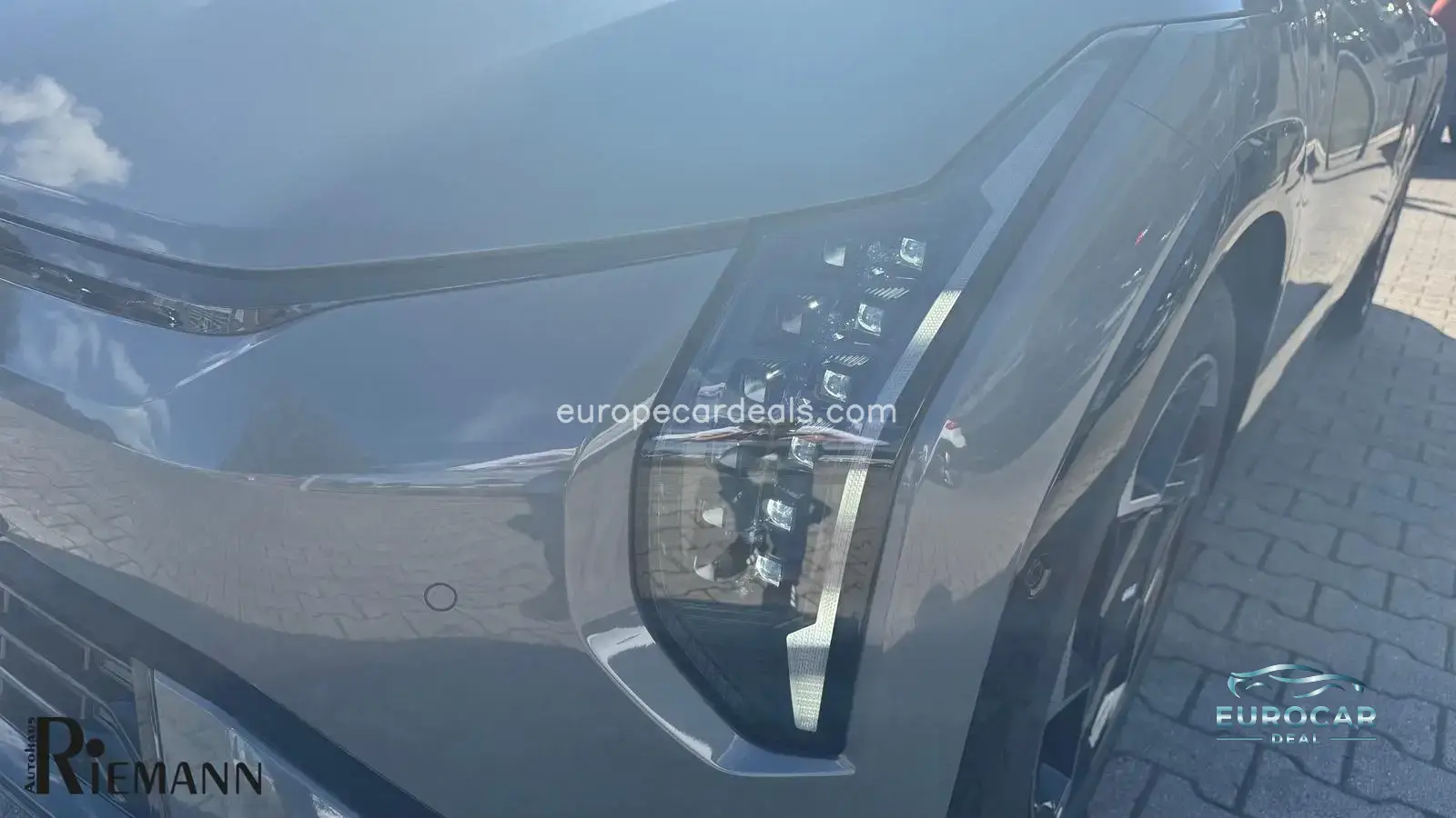 Kia EV4