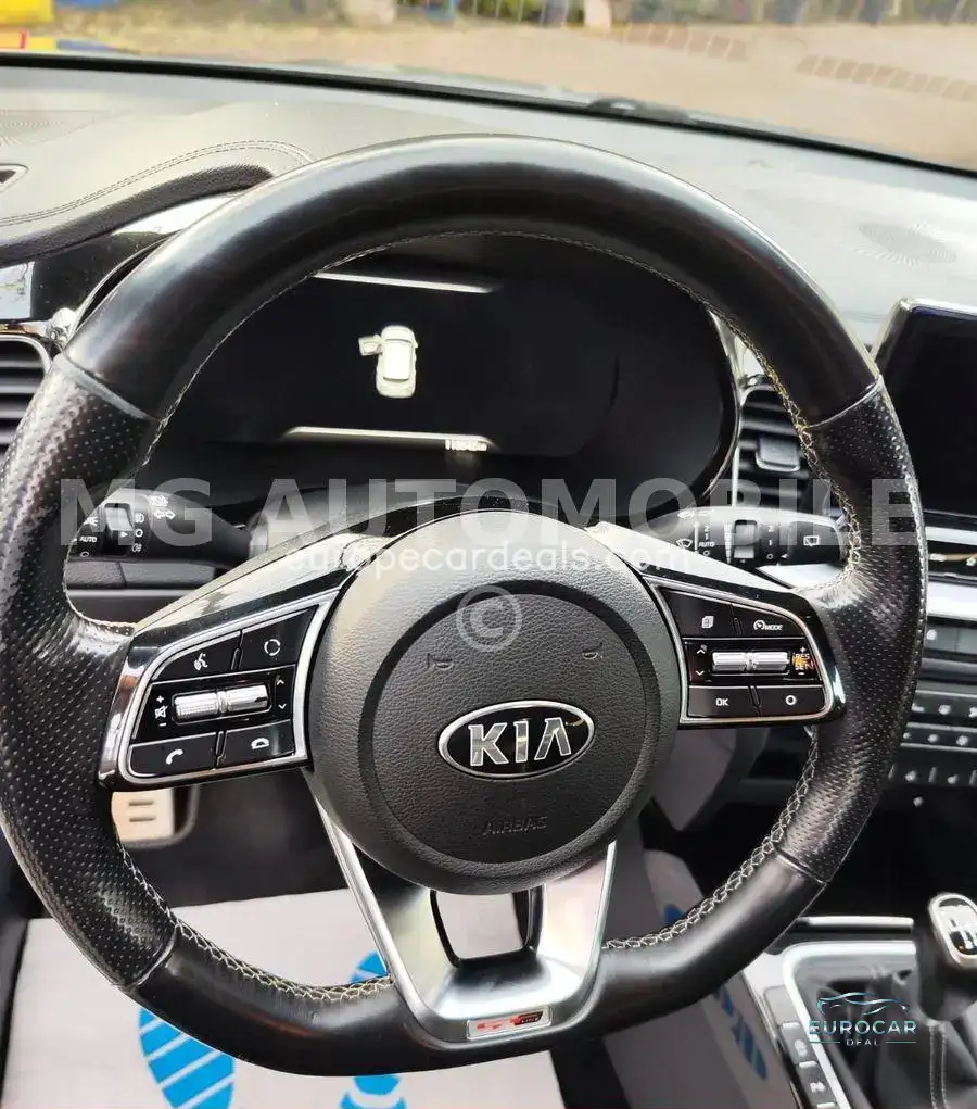 Kia pro cee’d / ProCeed