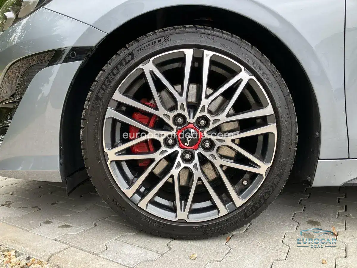 Kia pro cee’d / ProCeed