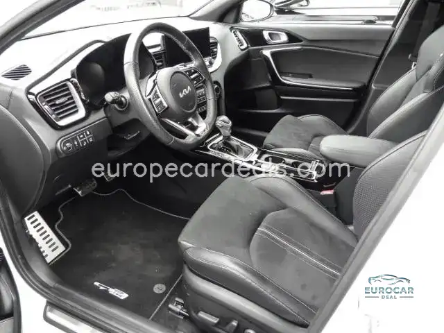 Kia pro cee’d / ProCeed