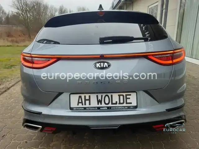 Kia pro cee’d / ProCeed