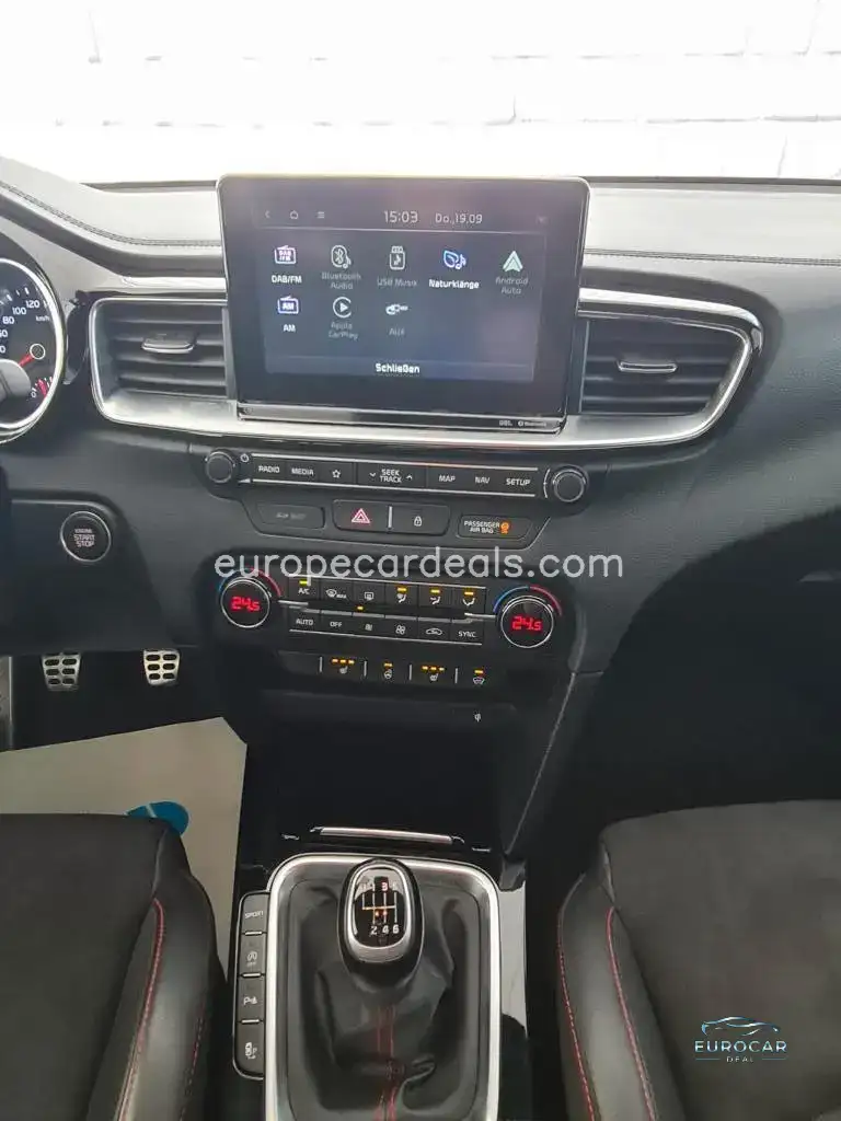 Kia pro cee’d / ProCeed