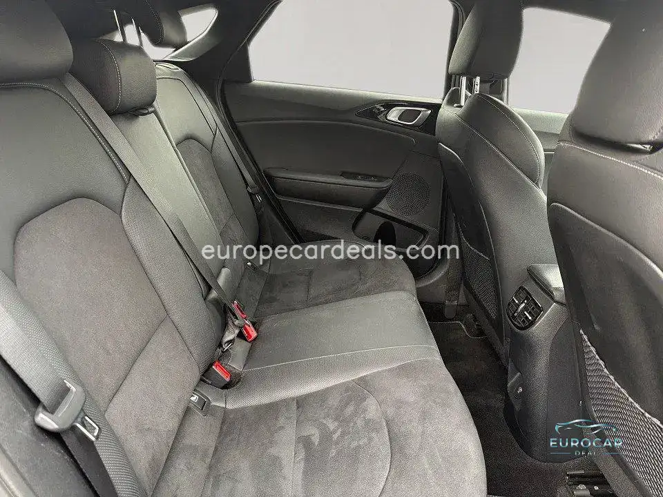 Kia pro cee’d / ProCeed