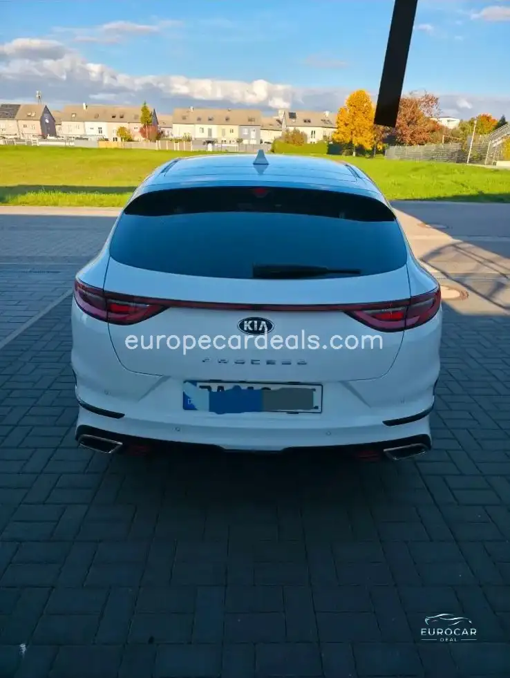 Kia pro cee’d / ProCeed