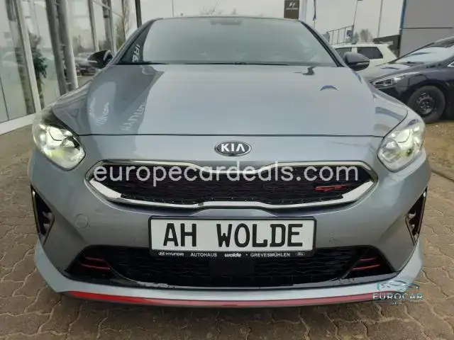 Kia pro cee’d / ProCeed