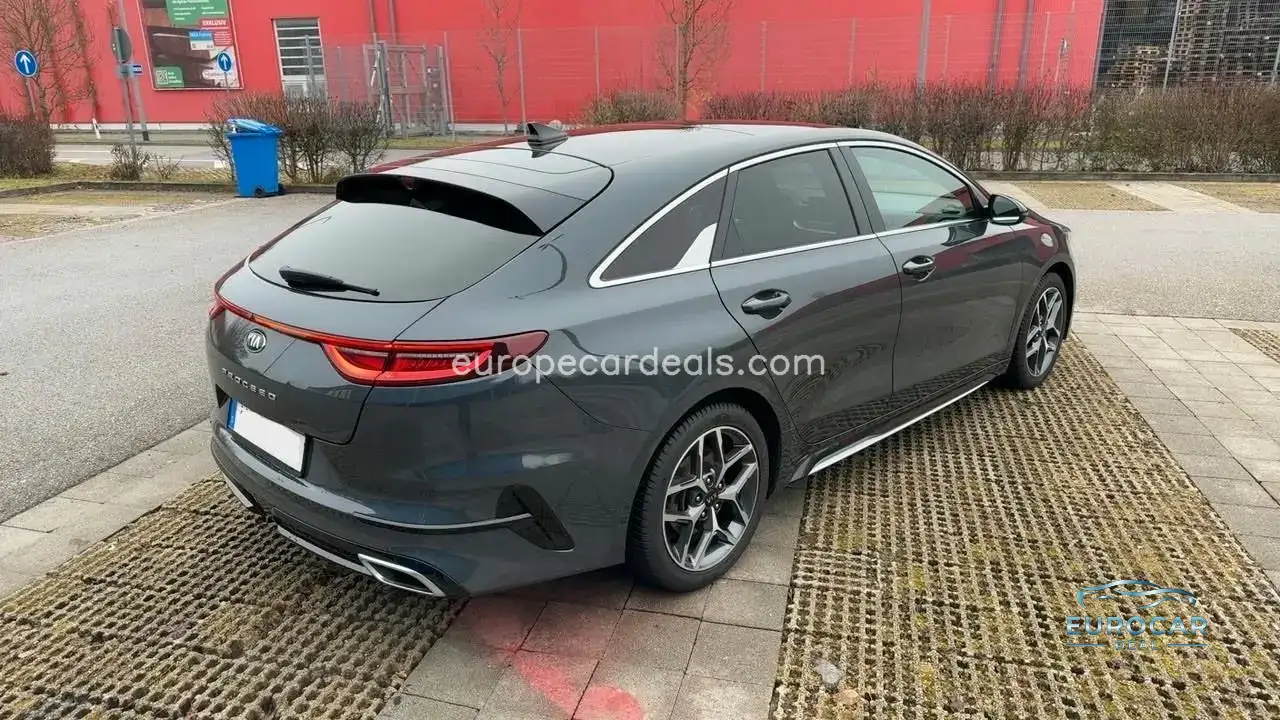 Kia pro cee’d / ProCeed