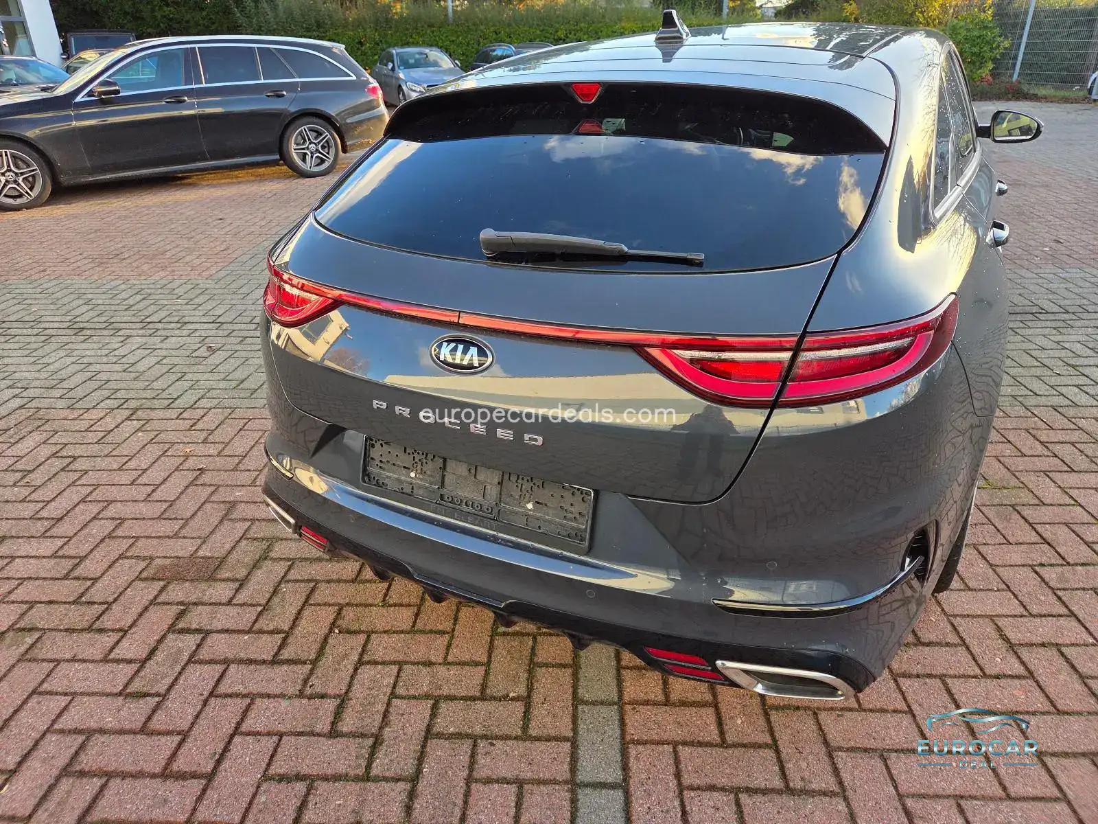 Kia pro cee’d / ProCeed