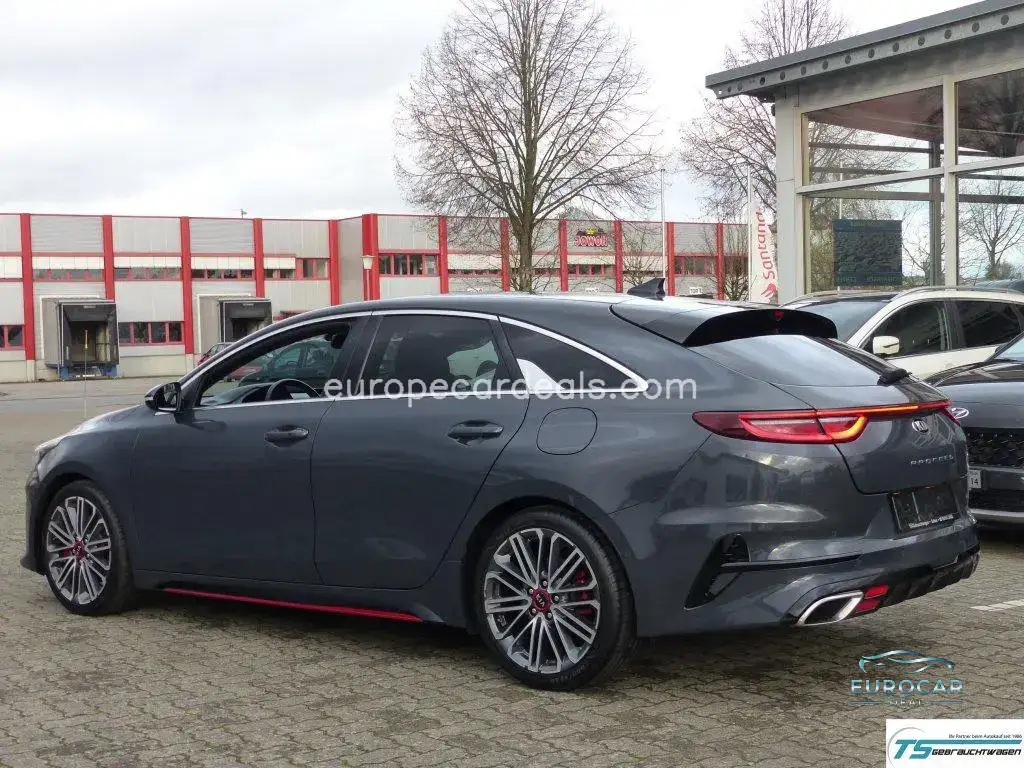 Kia pro cee’d / ProCeed