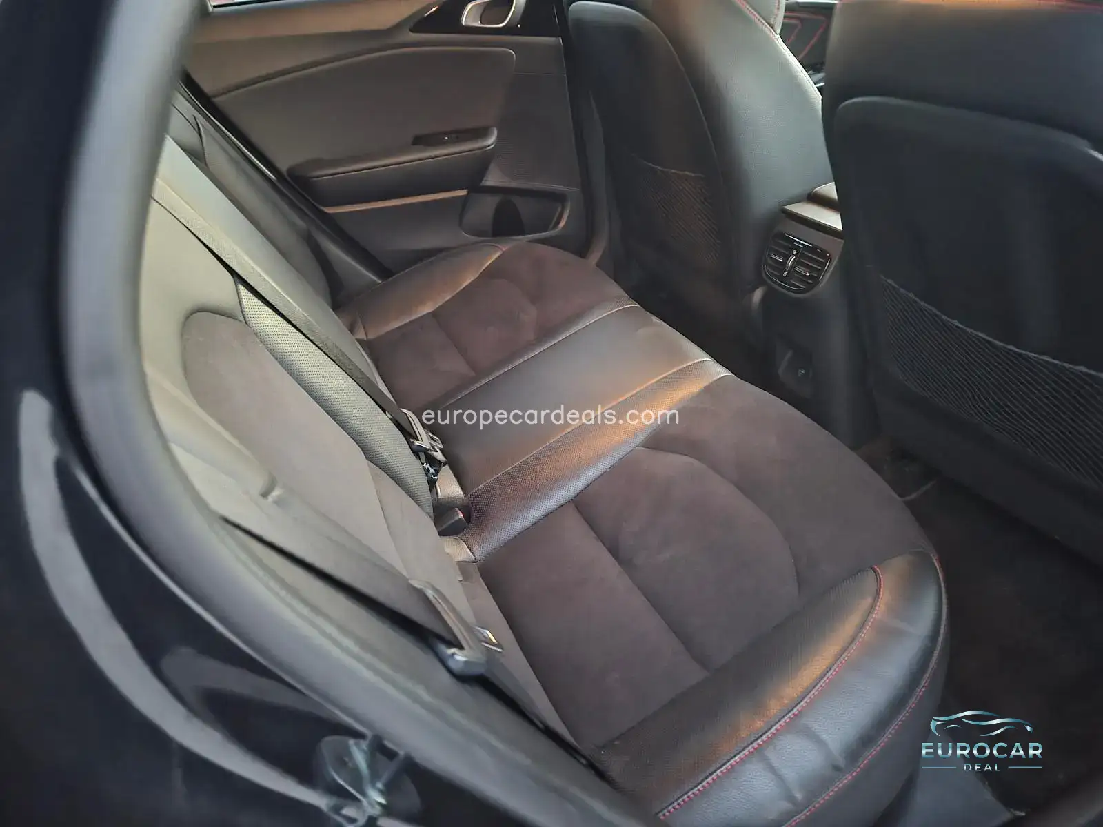 Kia pro cee’d / ProCeed