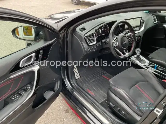 Kia pro cee’d / ProCeed