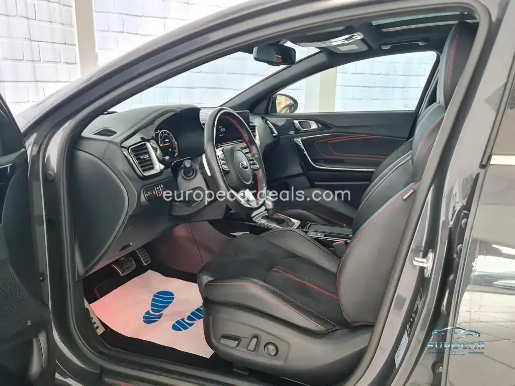 Kia pro cee’d / ProCeed