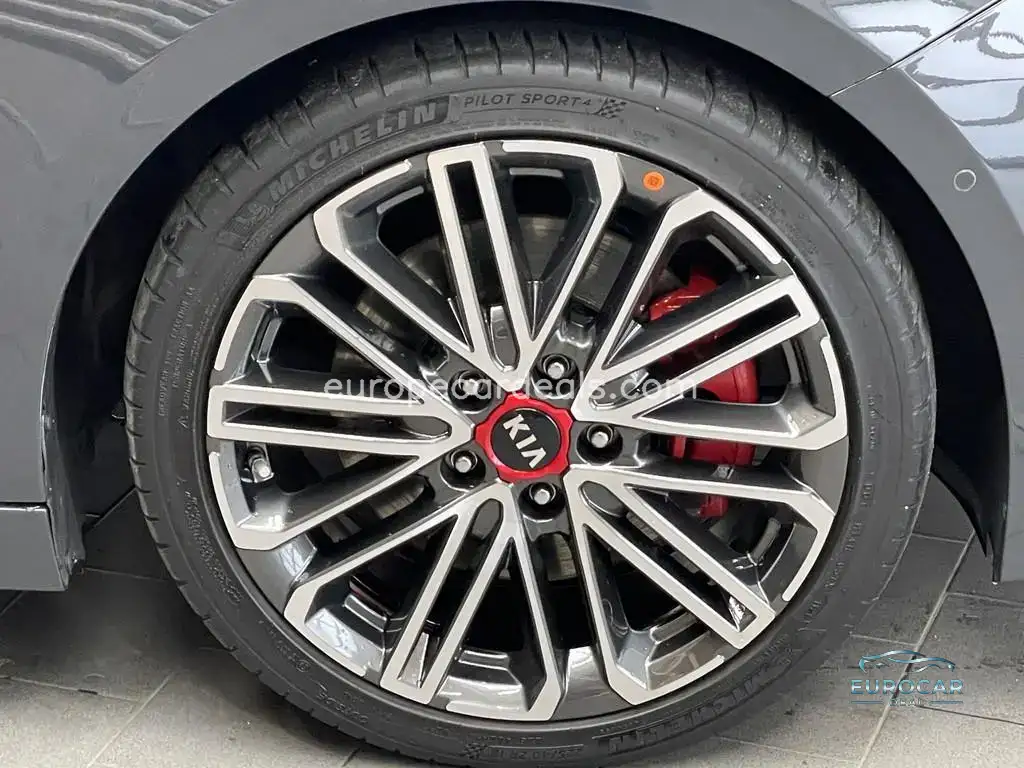 Kia pro cee’d / ProCeed