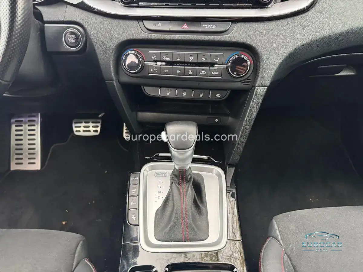 Kia pro cee’d / ProCeed