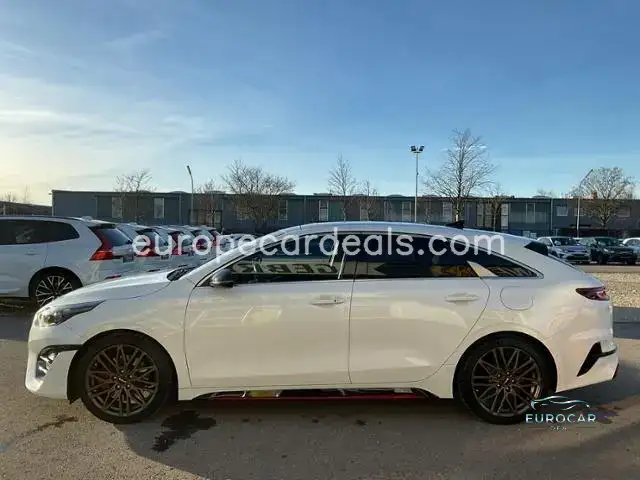 Kia pro cee’d / ProCeed