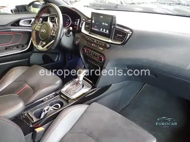 Kia pro cee’d / ProCeed