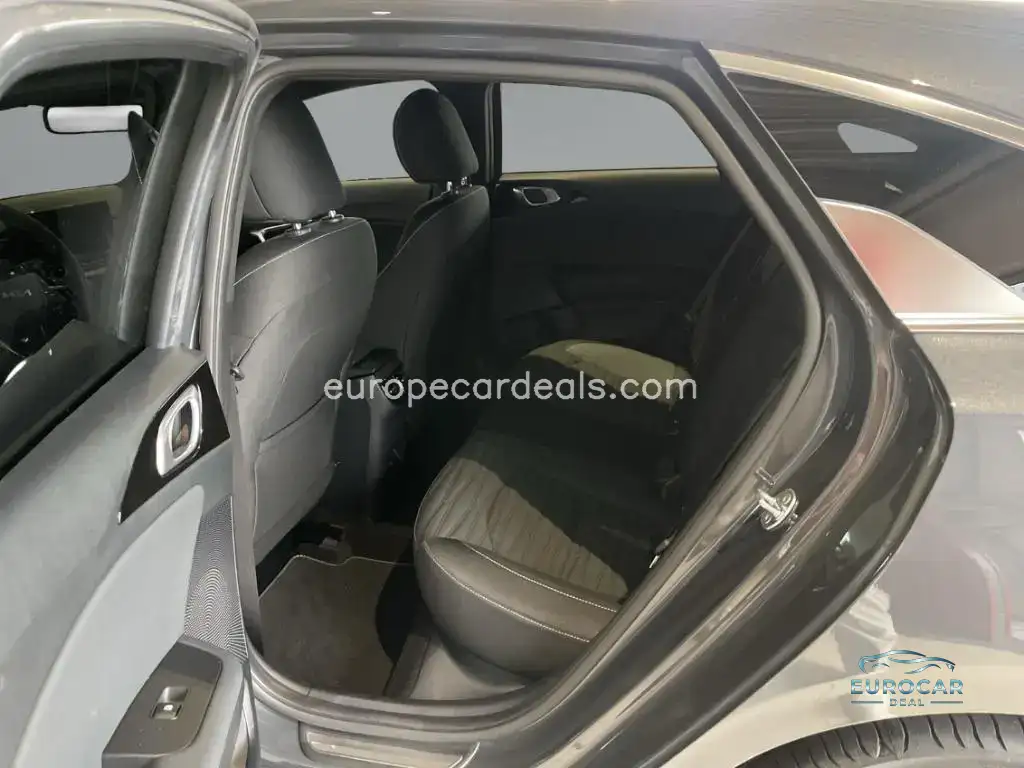 Kia pro cee’d / ProCeed