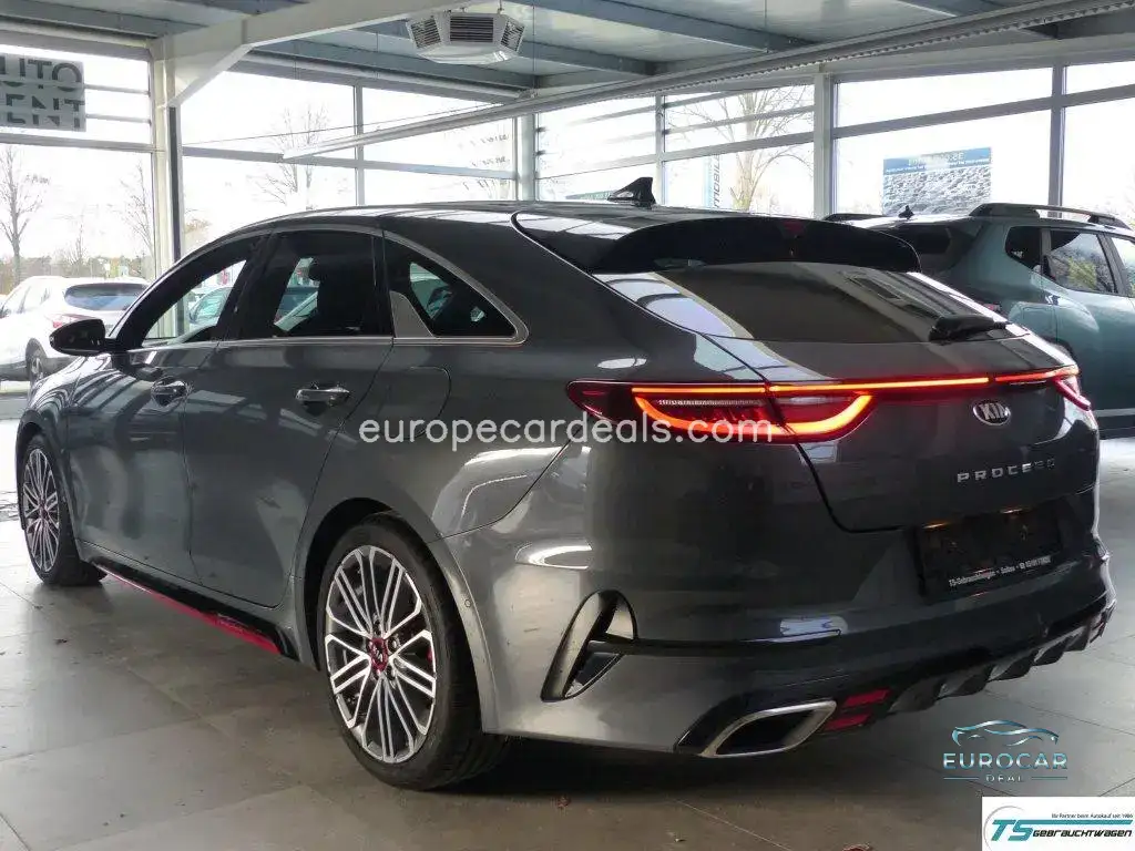 Kia pro cee’d / ProCeed
