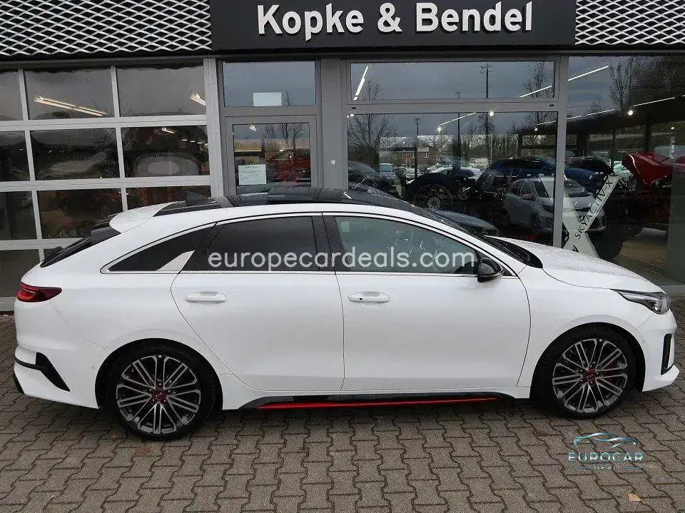 Kia pro cee’d / ProCeed