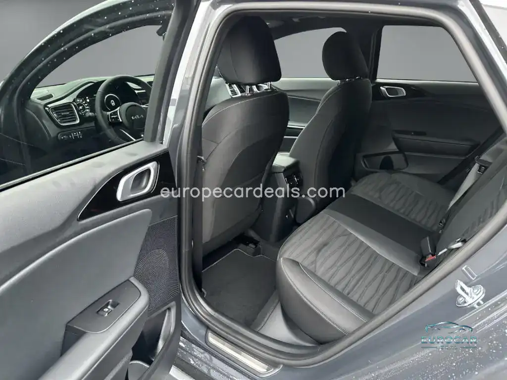 Kia pro cee’d / ProCeed