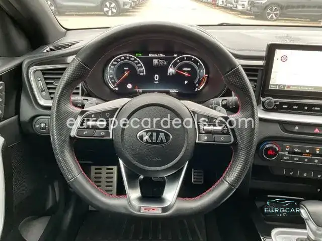 Kia pro cee’d / ProCeed