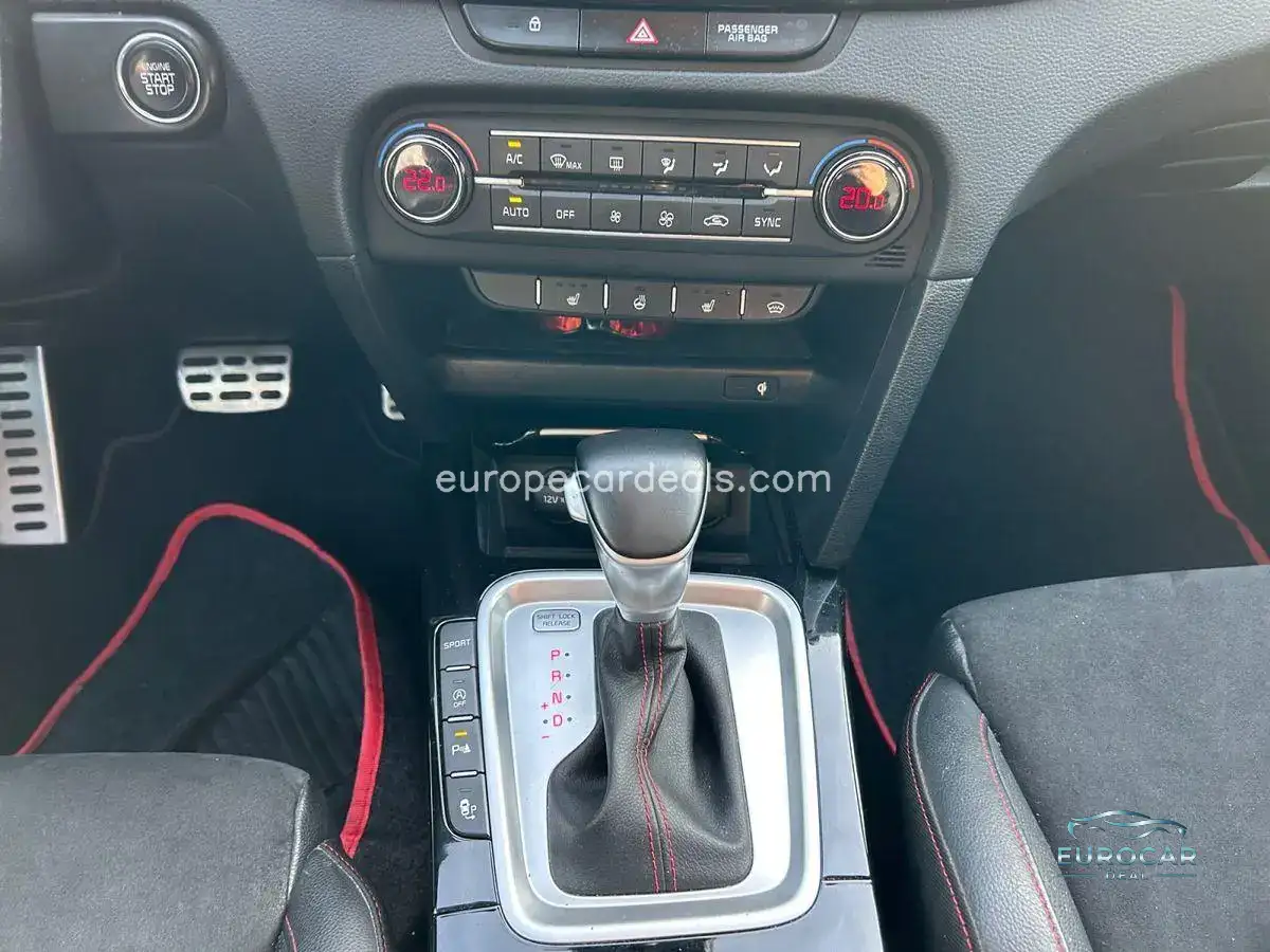 Kia pro cee’d / ProCeed