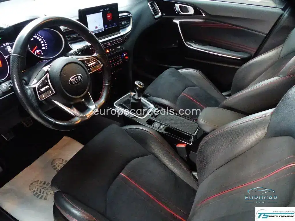 Kia pro cee’d / ProCeed