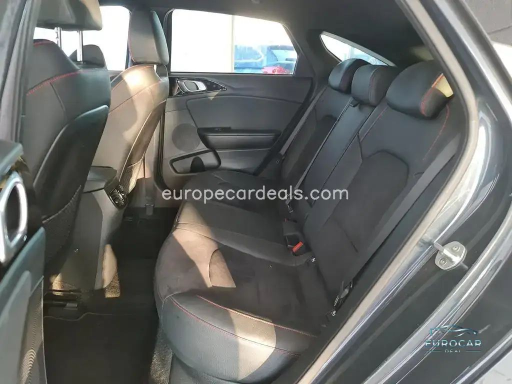 Kia pro cee’d / ProCeed