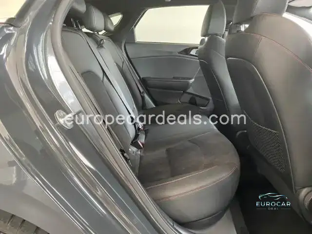 Kia pro cee’d / ProCeed