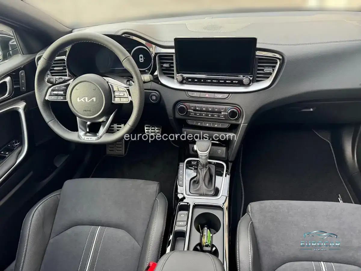Kia pro cee’d / ProCeed