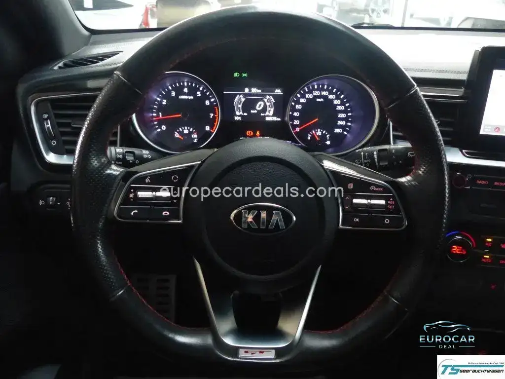 Kia pro cee’d / ProCeed