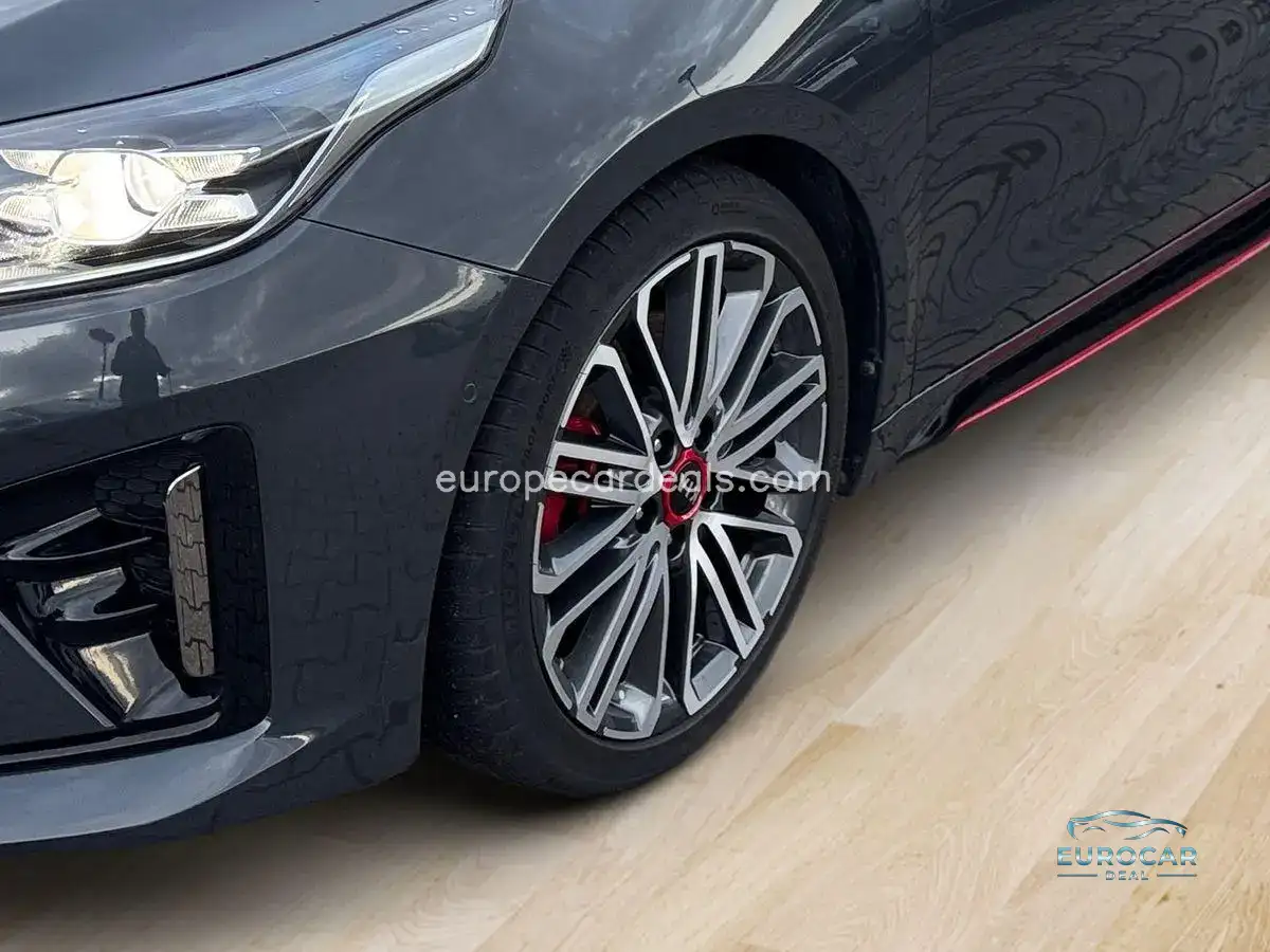 Kia pro cee’d / ProCeed