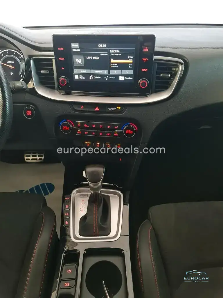 Kia pro cee’d / ProCeed