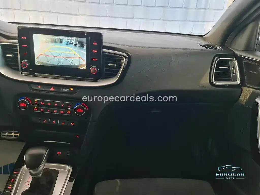 Kia pro cee’d / ProCeed