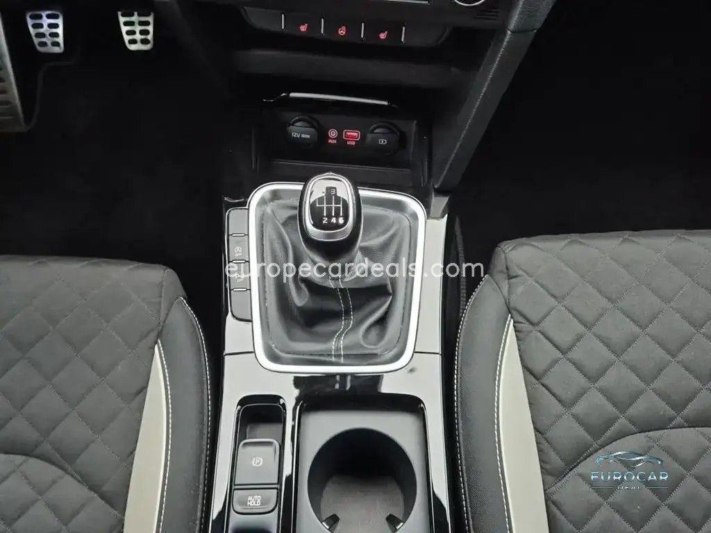 Kia pro cee’d / ProCeed