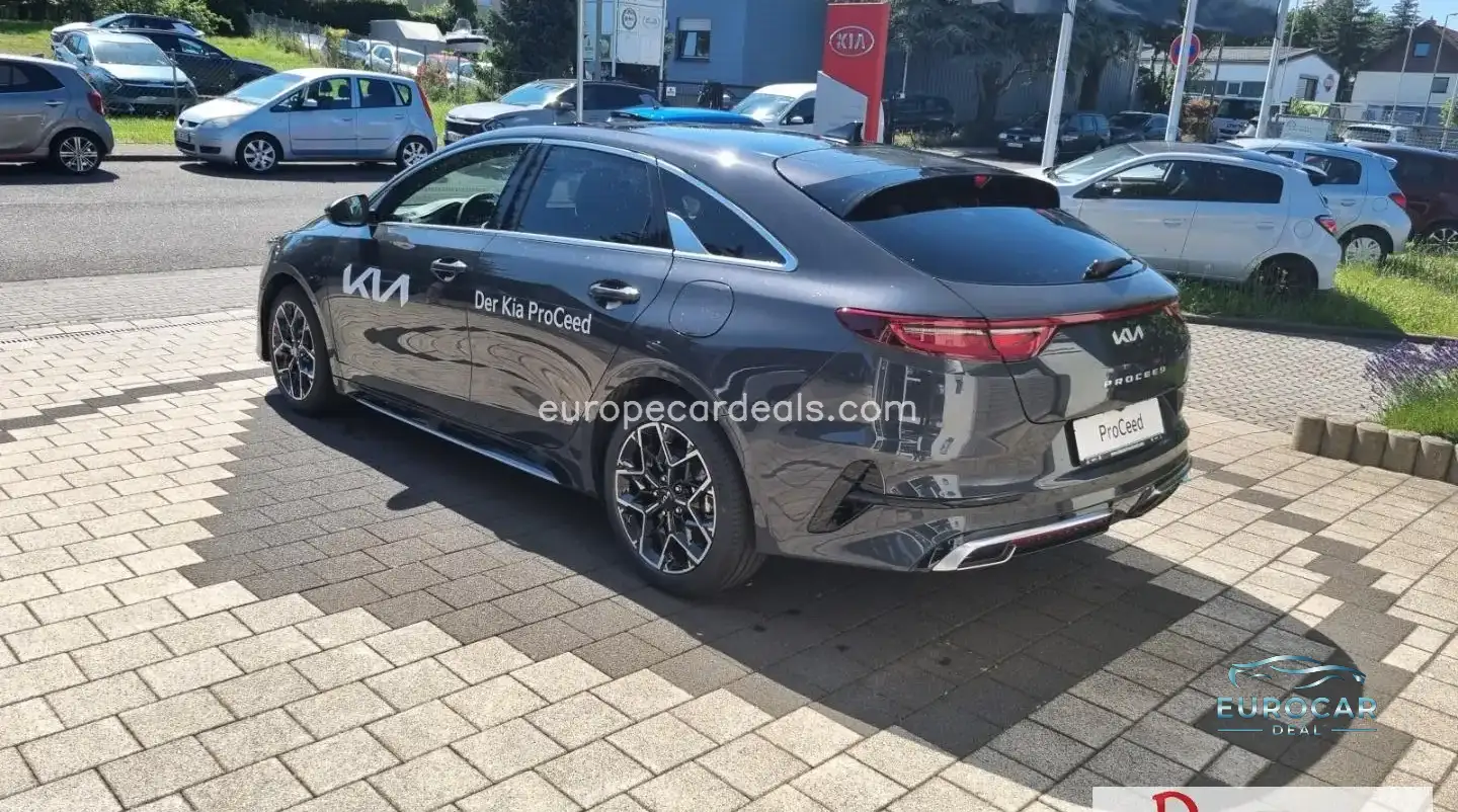 Kia pro cee’d / ProCeed