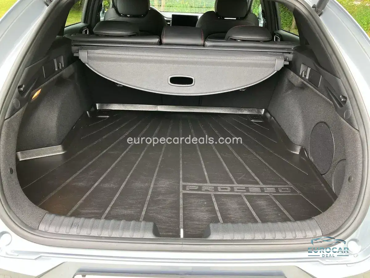 Kia pro cee’d / ProCeed