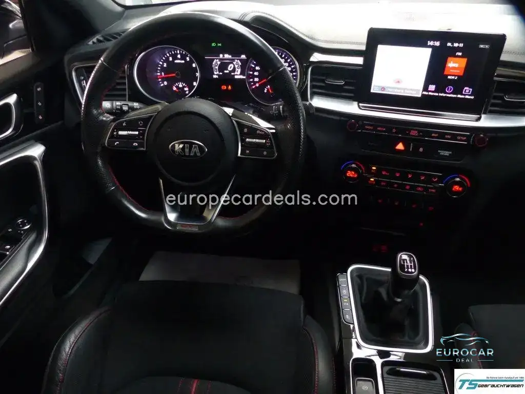 Kia pro cee’d / ProCeed