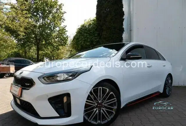 Kia pro cee’d / ProCeed