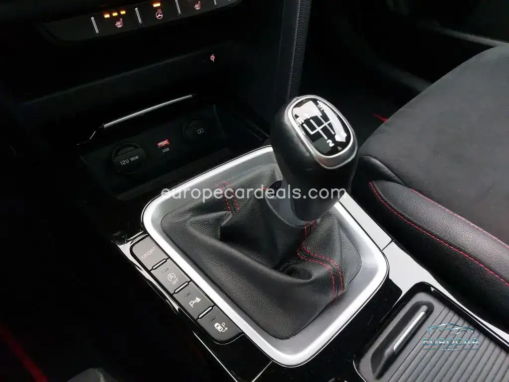 Kia pro cee’d / ProCeed