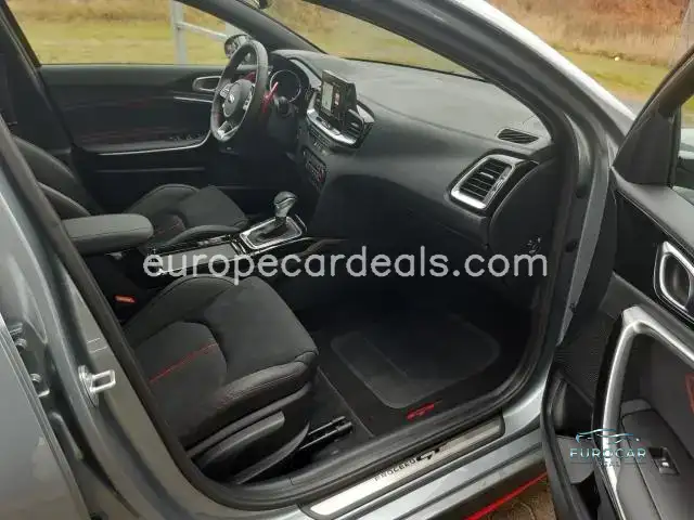 Kia pro cee’d / ProCeed