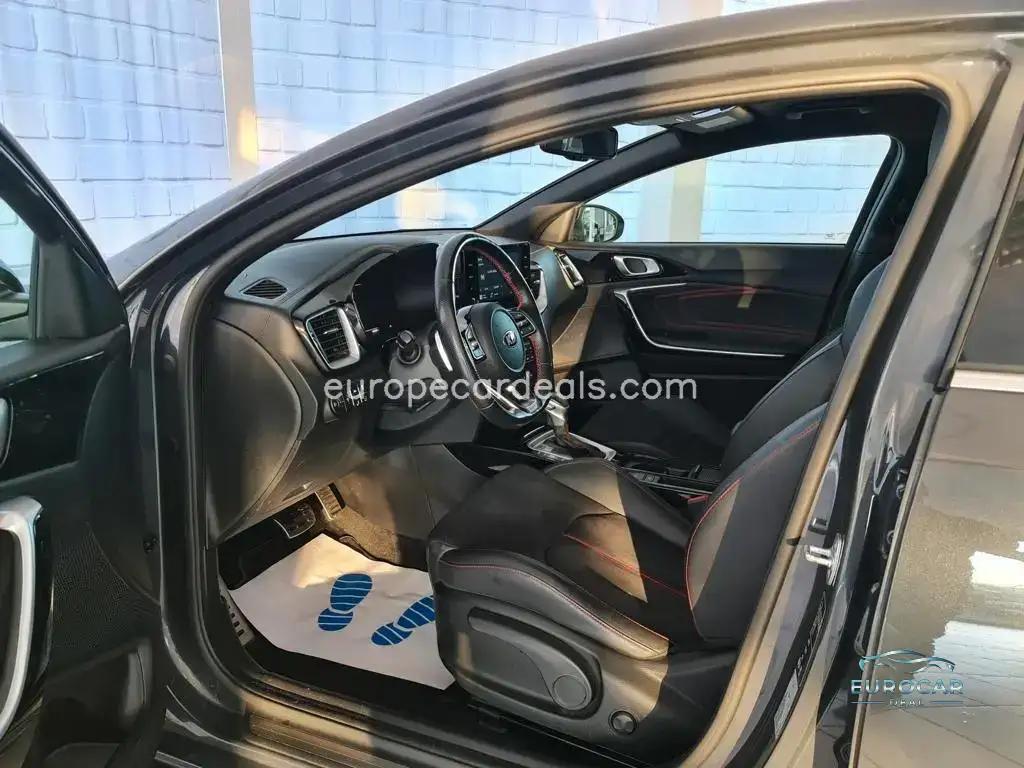 Kia pro cee’d / ProCeed
