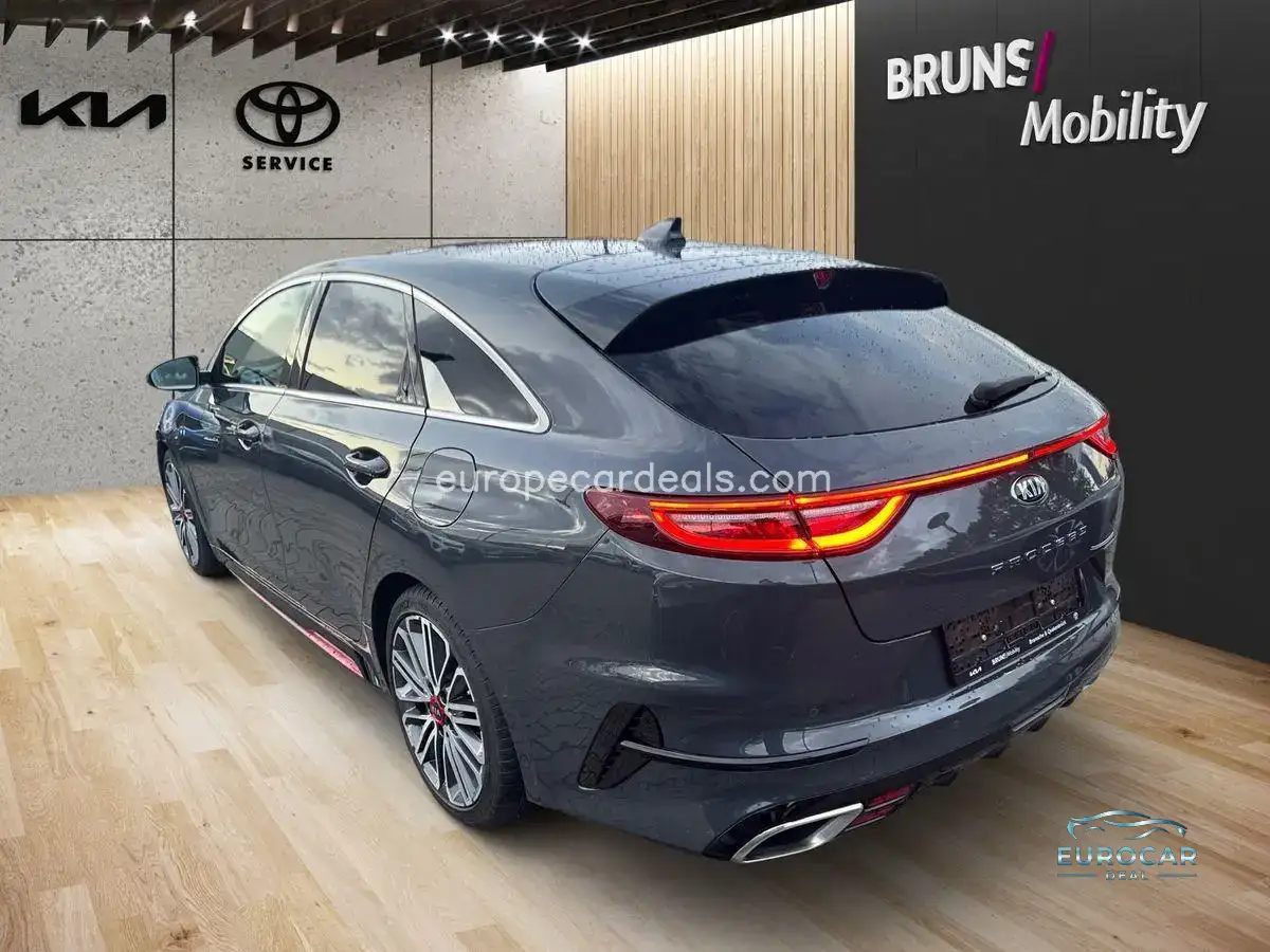 Kia pro cee’d / ProCeed