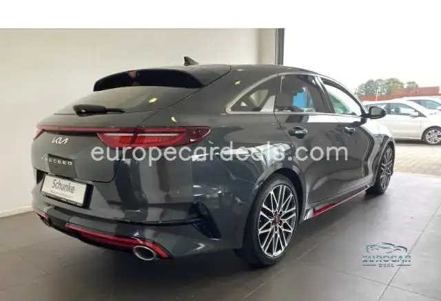 Kia pro cee’d / ProCeed