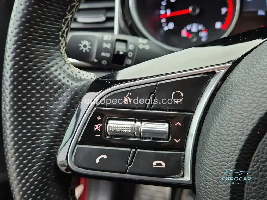 Kia pro cee’d / ProCeed