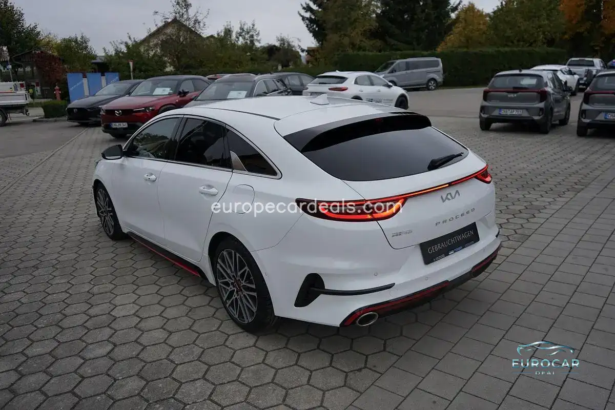 Kia pro cee’d / ProCeed
