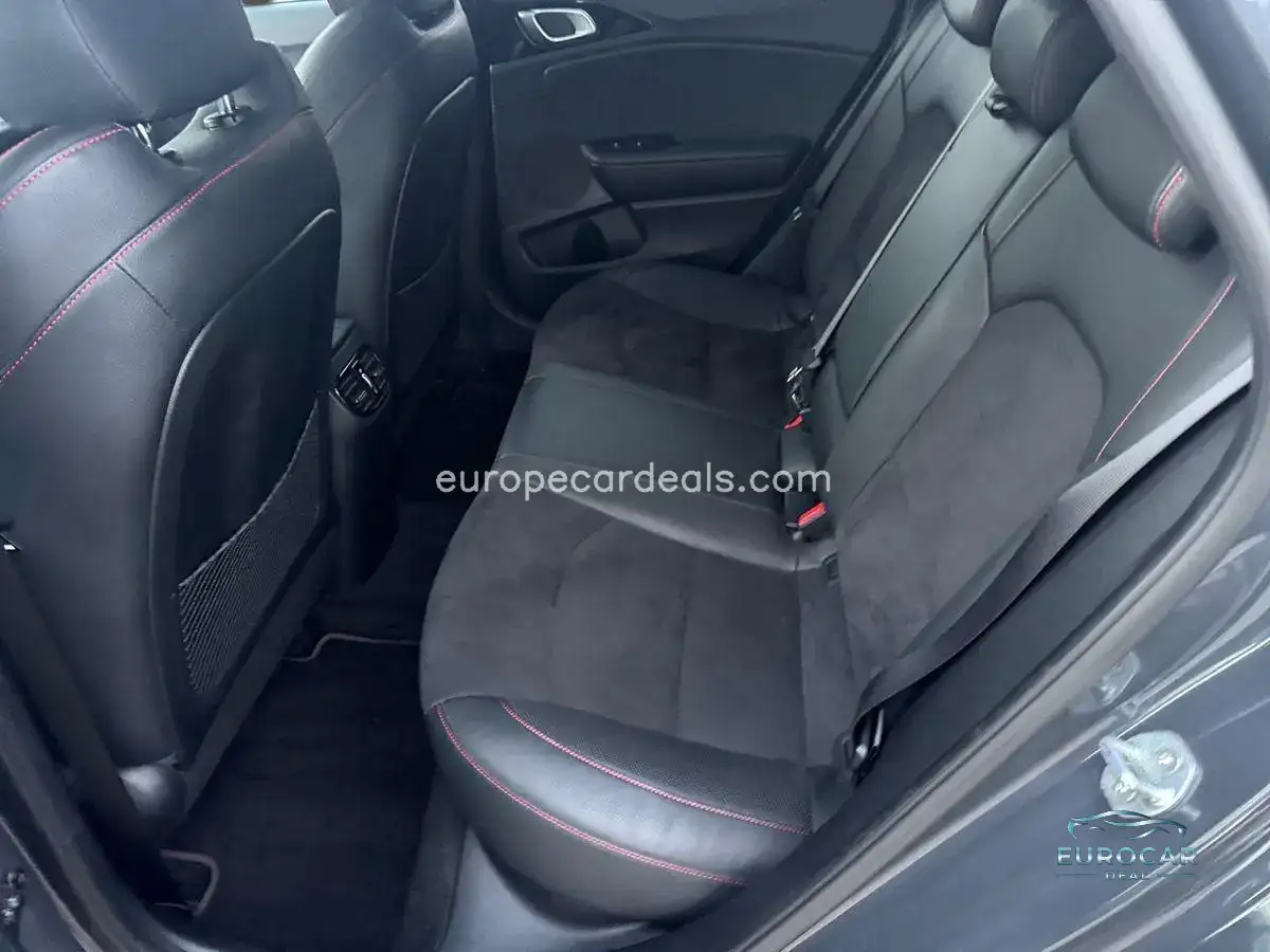 Kia pro cee’d / ProCeed
